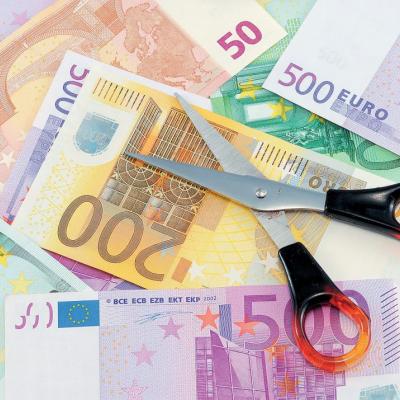 Δυνατότητα διαγραφής χρεών μέχρι 20.000 ευρώ με το νόμο Κατσέλη