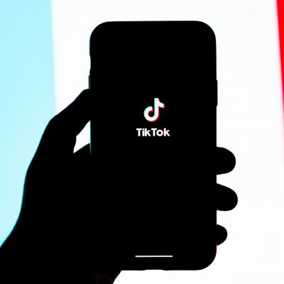 Έρευνα της Ε.Κ.ΠΟΙ.ΖΩ και της ΠΟΜΕΚ “Η Παρέμβαση” για την πλατφόρμα TikTok  